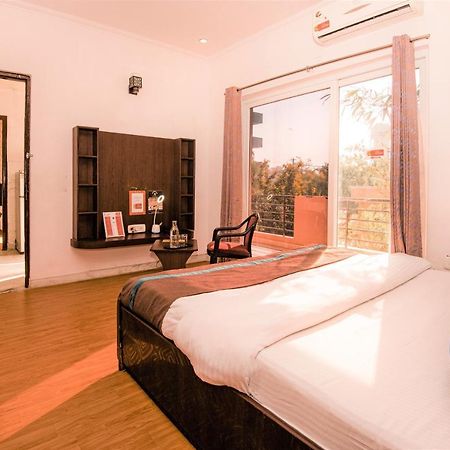 Instay - 46 Gurgaon Exterior photo