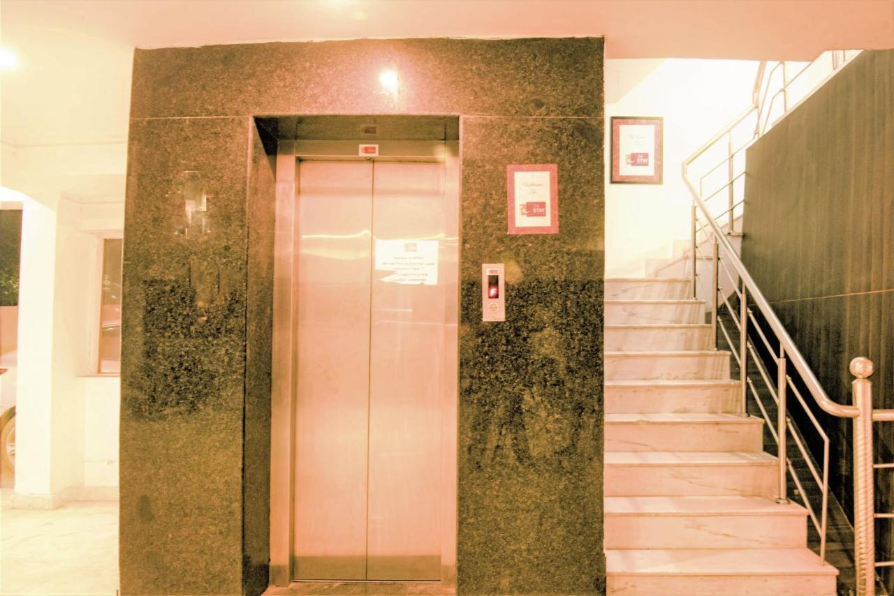 Instay - 46 Gurgaon Exterior photo